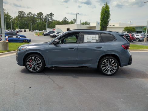 Certified 2025 BMW X1 xDrive28i w/ Technology Package image 7