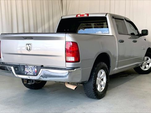 Used 2022 RAM 1500 Tradesman w/ Chrome Plus Package RWD image 13