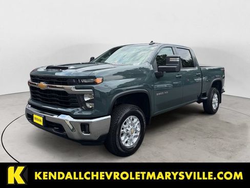 Used 2026 Chevrolet Silverado 3500 LT AWD/4WD image 1