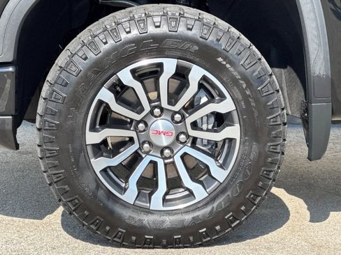 Certified 2023 GMC Sierra 1500 AT4 w/ AT4 Preferred Package AWD/4WD image 36