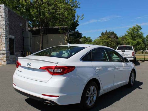 Used 2015 Hyundai Sonata SE w/ Option Group 09 image 5