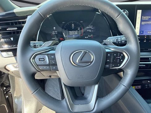 Used 2026 Lexus RX 350 FWD w/ Accessory Package (Z1) image 21
