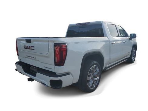 Used 2024 GMC Sierra 1500 Denali AWD/4WD image 4