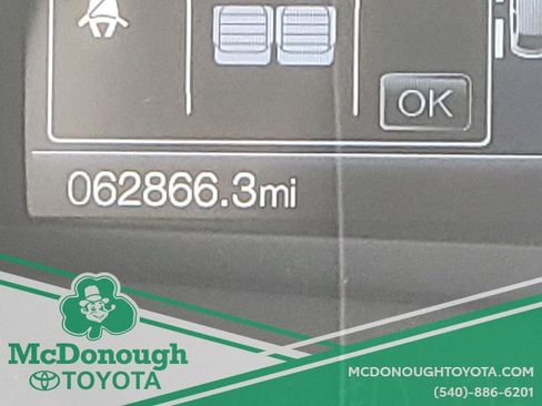 Used 2023 Ford Edge Titanium image 21