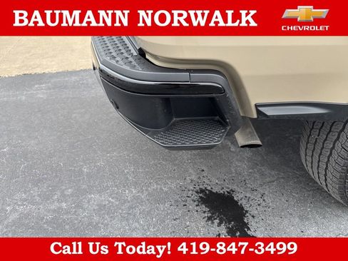 Used 2024 Chevrolet Colorado Z71 w/ Z71 Convenience Package 2 AWD/4WD image 33