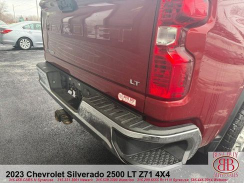 Used 2023 Chevrolet Silverado 2500 LT w/ Convenience Package image 4