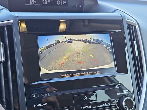 Used 2023 Subaru Forester Premium image 24