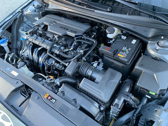 Certified 2026 Hyundai Elantra Sport FWD image 27