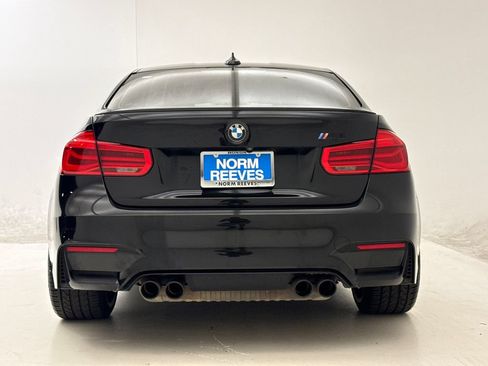 Used 2018 BMW M3 w/ Competition Package RWD image 8