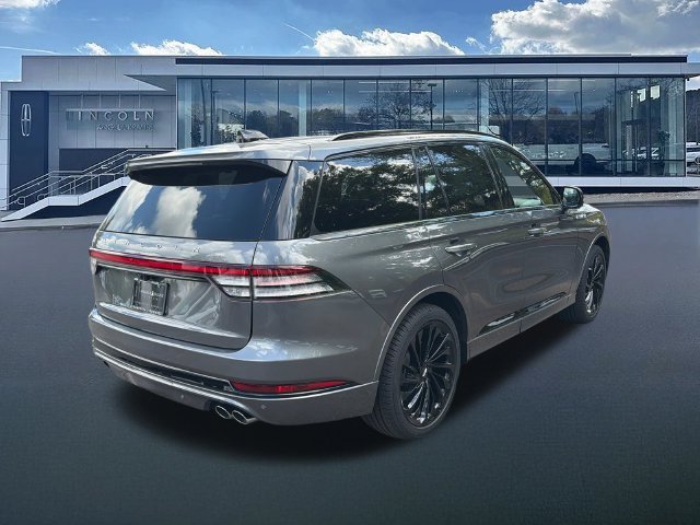 New 2027 Lincoln Aviator Reserve w/ Luxury Package RWD image 7