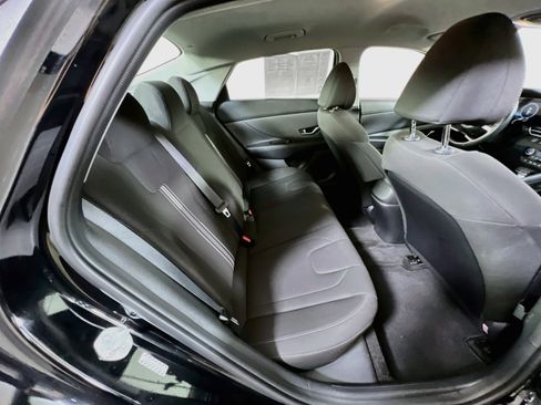 Used 2023 Hyundai Elantra SEL w/ Convenience Package FWD image 26