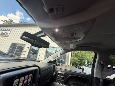 Used 2016 Chevrolet Silverado 1500 LTZ Z71 w/ LTZ Plus Package AWD/4WD image 18