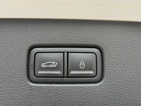 Used 2026 Genesis GV80 2.5T AWD/4WD image 24