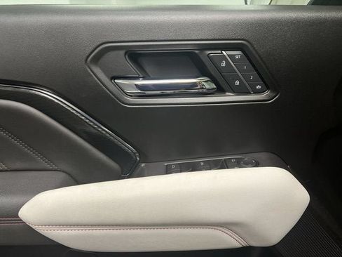 Certified 2023 GMC Canyon AT4X AWD/4WD image 24
