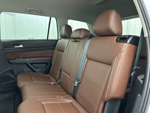 Used 2023 Volkswagen Atlas SE AWD/4WD image 27