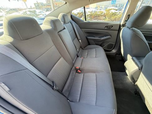 Used 2025 Nissan Altima 2.5 SV image 34