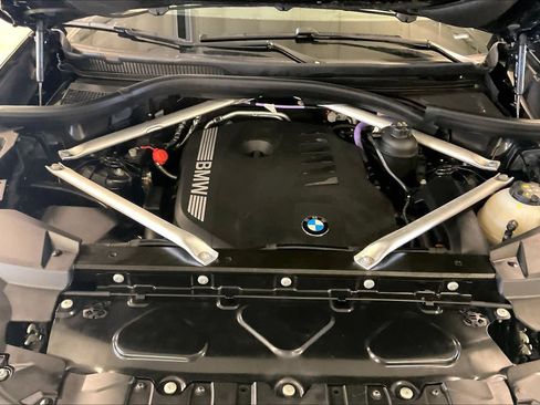 Used 2025 BMW X6 xDrive40i w/ Climate Comfort Package AWD/4WD image 28