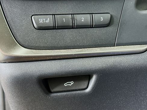 Used 2023 Lexus RZ 450e Premium w/ Accessory Package (2T) image 17