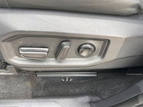 Used 2024 Toyota Sequoia Limited image 19