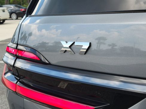 Used 2024 BMW X7 M60i w/ Executive Package AWD/4WD image 7