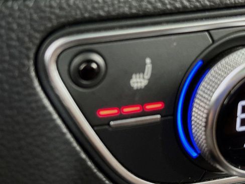 Used 2018 Audi Q5 2.0T Premium Plus w/ Premium Plus Package image 21