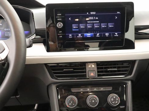 Certified 2025 Volkswagen Taos S FWD image 10