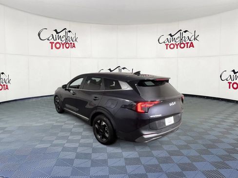 Used 2026 Kia Sportage LX FWD image 8