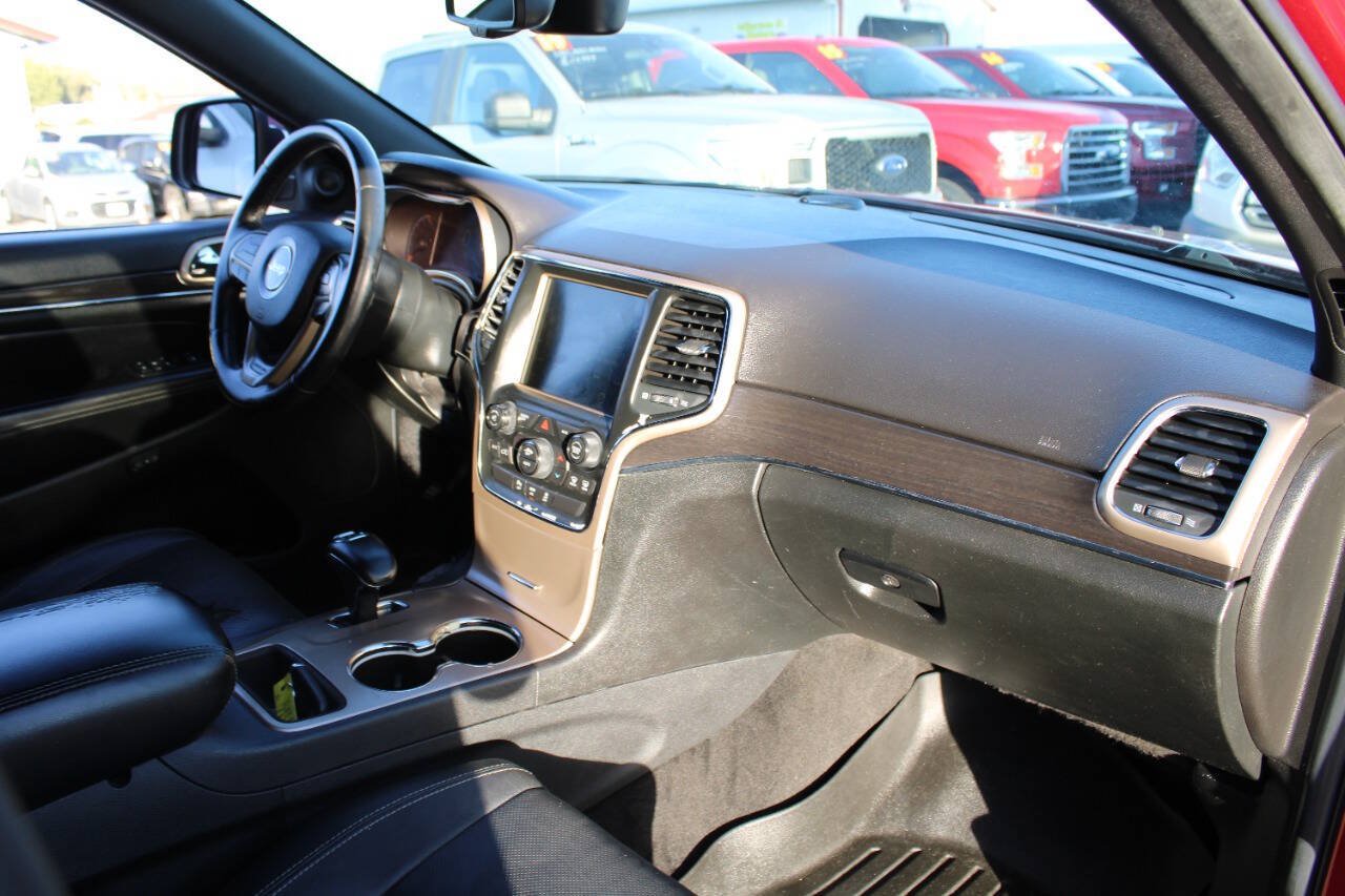 Used 2014 Jeep Grand Cherokee Limited w/ Luxury Group II RWD image 13