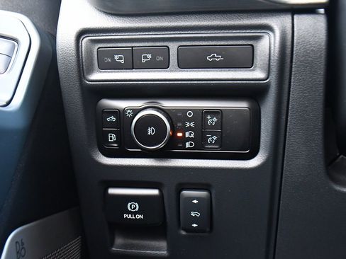 Used 2023 Ford F150 Lariat w/ Equipment Group 502A High image 27