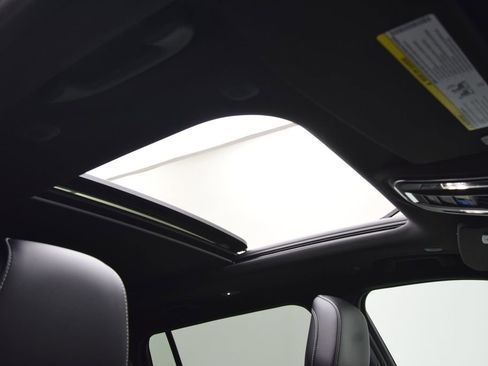 New 2026 Jeep Grand Cherokee L Limited image 18