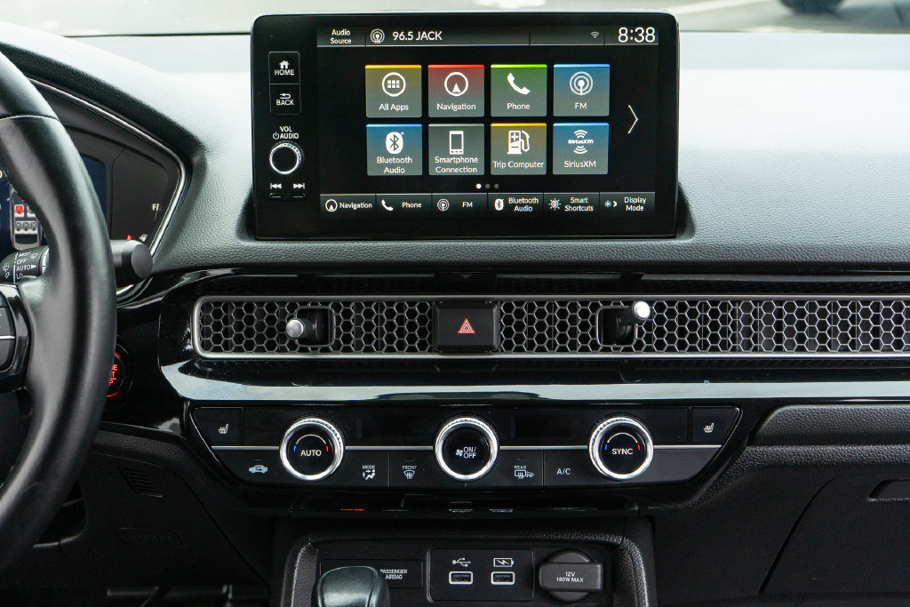 Used 2023 Honda Civic Touring image 25