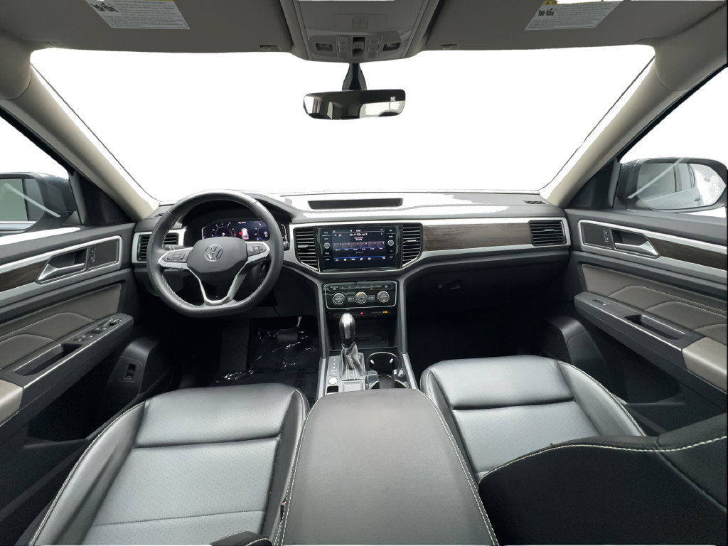 Used 2023 Volkswagen Atlas SE w/ Panoramic Sunroof Package FWD image 43