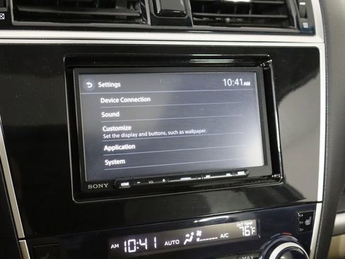 Used 2018 Subaru Outback 3.6R Limited AWD/4WD image 34