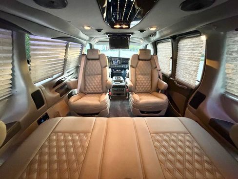 Used 2024 Chevrolet Express 2500 RWD image 53