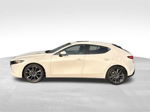 Used 2024 MAZDA MAZDA3 s FWD image 3