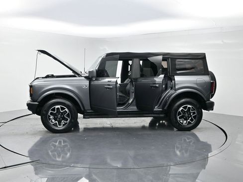 Used 2022 Ford Bronco Outer Banks image 27