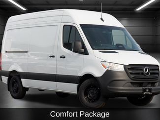 Used 2025 Mercedes-Benz Sprinter 2500 video 3