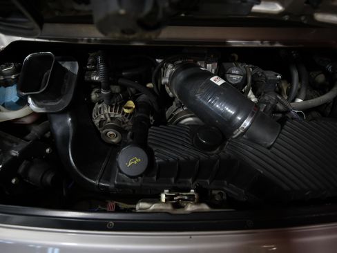 Used 2003 Porsche 911 Carrera image 27