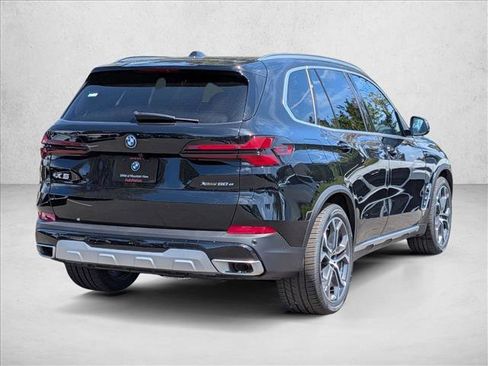 New 2026 BMW X5 xDrive50e AWD/4WD image 2