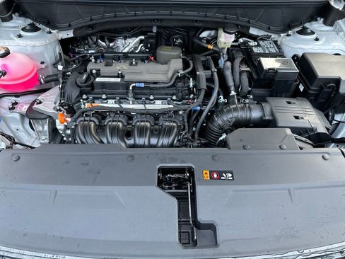 New 2026 Hyundai Tucson SE image 13