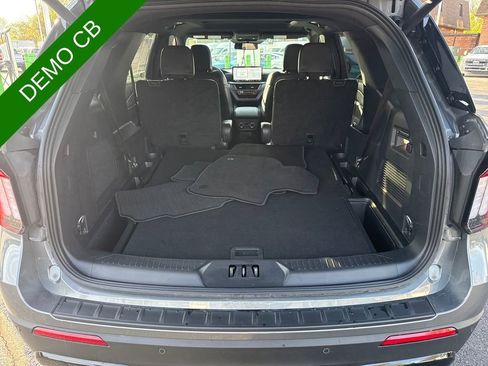 Used 2025 Ford Explorer ST-Line w/ Premium Package AWD/4WD image 11