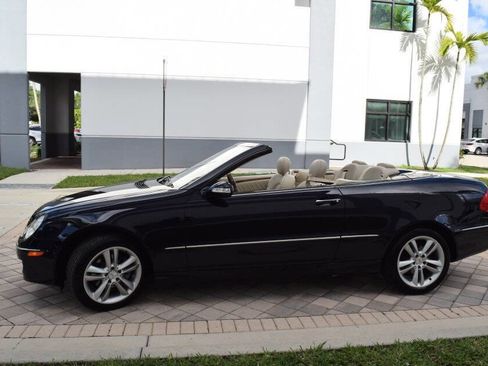 Used 2007 Mercedes-Benz CLK 350 Cabriolet image 41