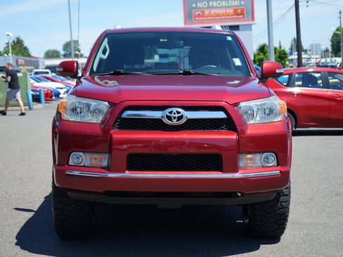 Used 2012 Toyota 4Runner SR5 w/ Convenience Pkg AWD/4WD image 8