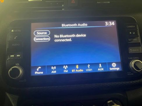 Used 2024 Nissan Kicks SV FWD image 21