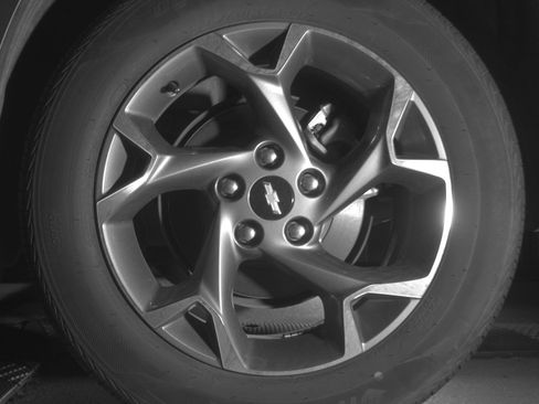 Used 2025 Chevrolet Trax LT FWD image 14