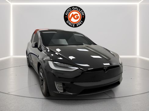 Used 2018 Tesla Model X 100D AWD/4WD image 1