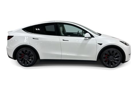Certified 2023 Tesla Model Y Performance AWD/4WD image 7