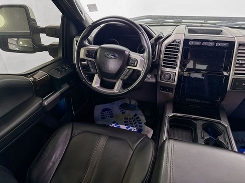 Used 2017 Ford F250 Platinum w/ Platinum Ultimate Package AWD/4WD image 23
