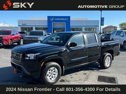 Used 2024 Nissan Frontier SV w/ Technology Package
