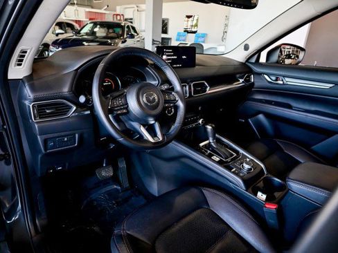 Used 2022 MAZDA CX-5 AWD 2.5 S w/ Premium Package image 12